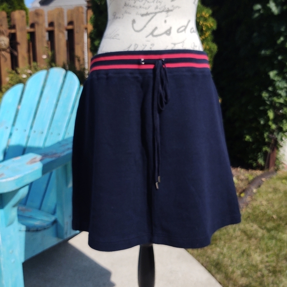 Chaps Blue and Red Skirt Size Large!